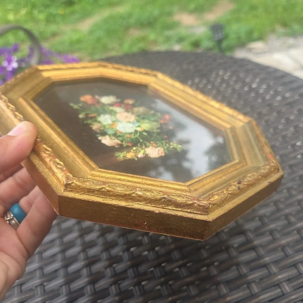 Vtg Florentine Italy Ornate Gold Wood Frame Octagon Glass Floral Print Cottage
